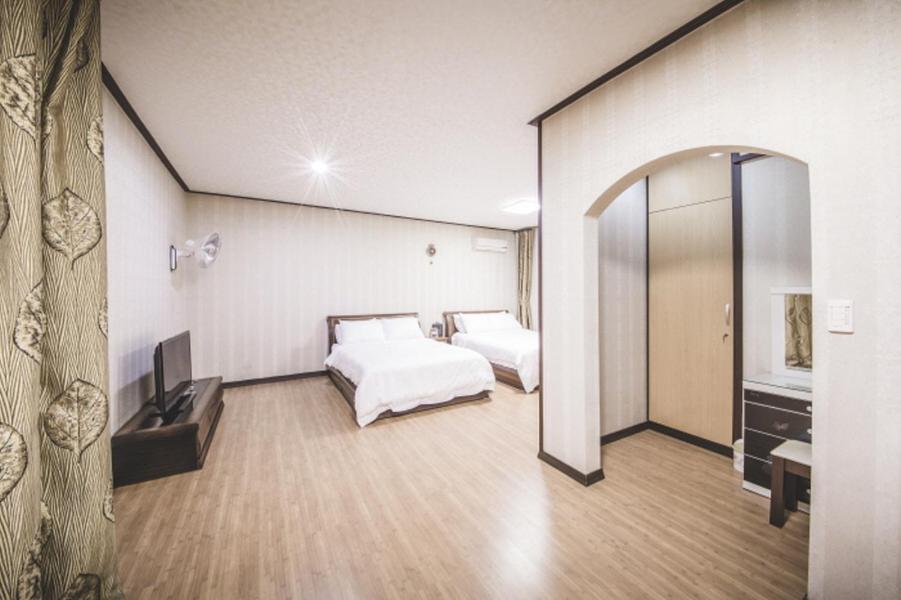 Sunyang Village Pension Jeju Dış mekan fotoğraf