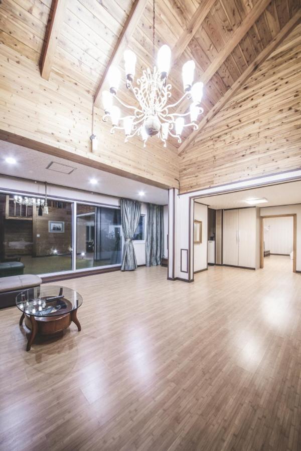 Sunyang Village Pension Jeju Dış mekan fotoğraf