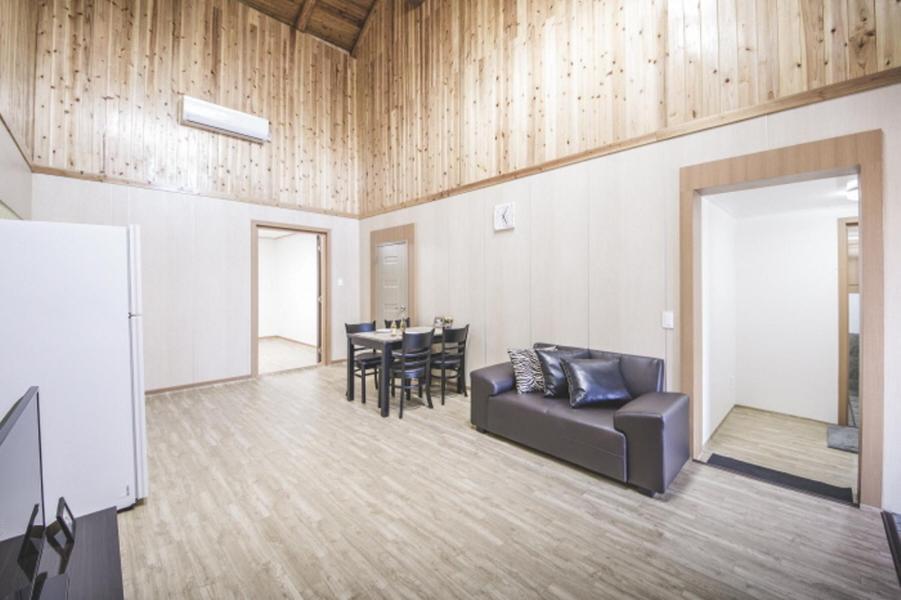 Sunyang Village Pension Jeju Dış mekan fotoğraf