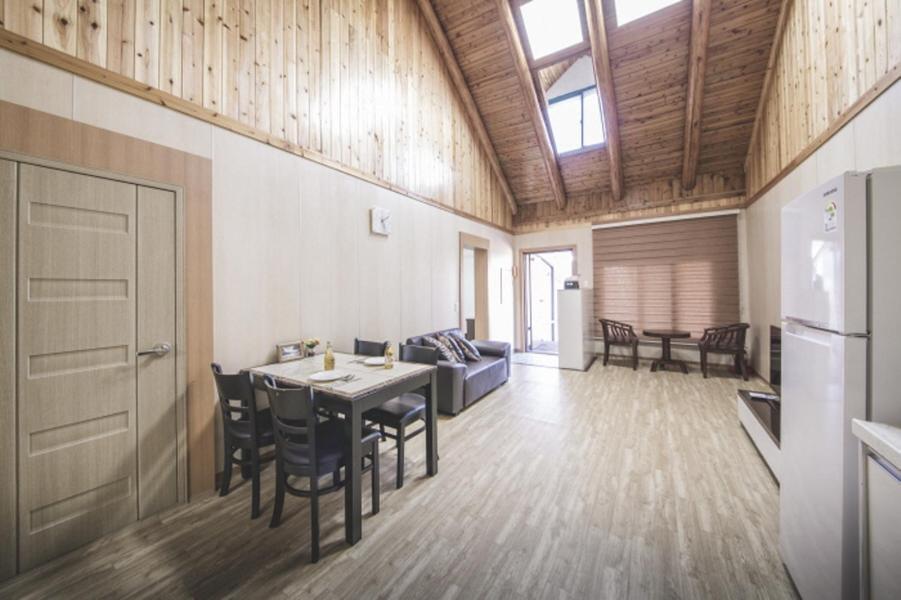 Sunyang Village Pension Jeju Dış mekan fotoğraf